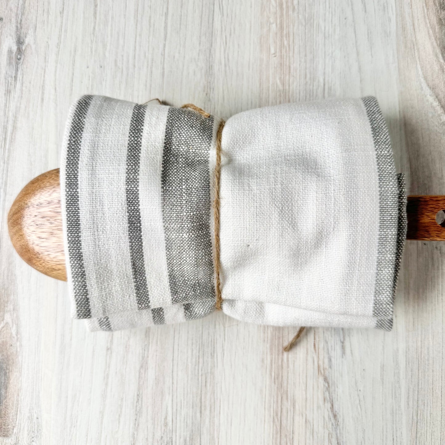 Chicken w/a heart spoon rest bundle, white on brown clay