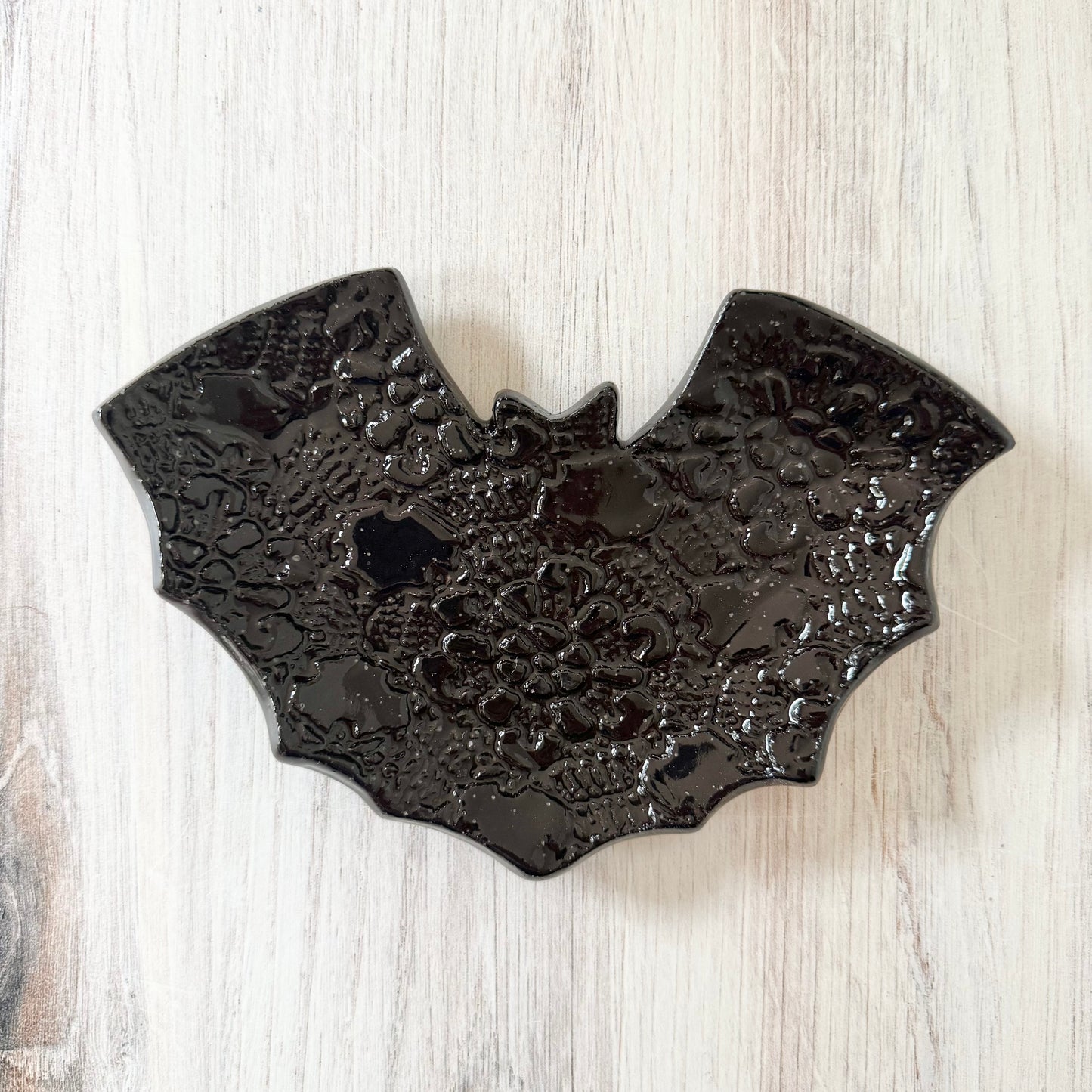 Bat spoon rest