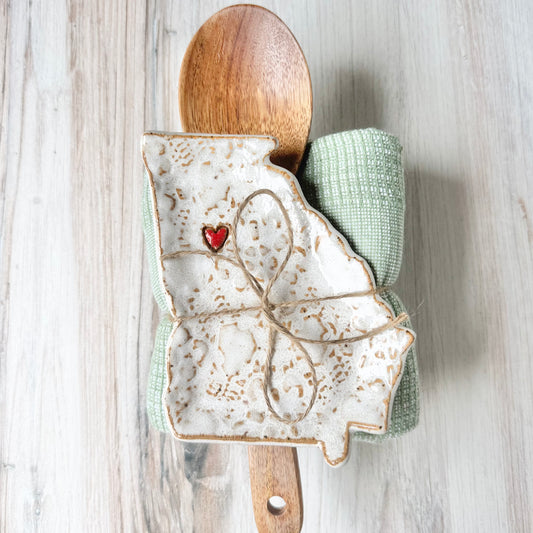 Georgia w/a heart spoon rest bundle, white on brown clay