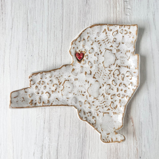 New York w/a heart spoon rest, white on brown clay