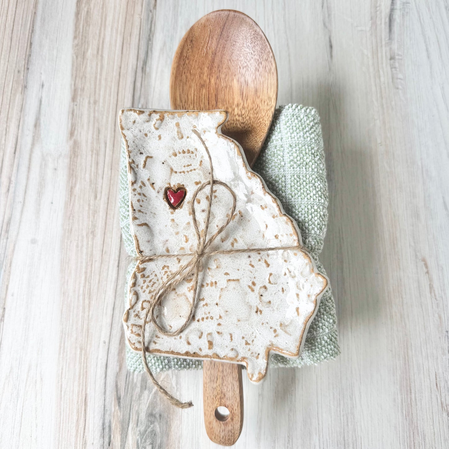 Georgia w/a heart spoon rest bundle, white on brown clay