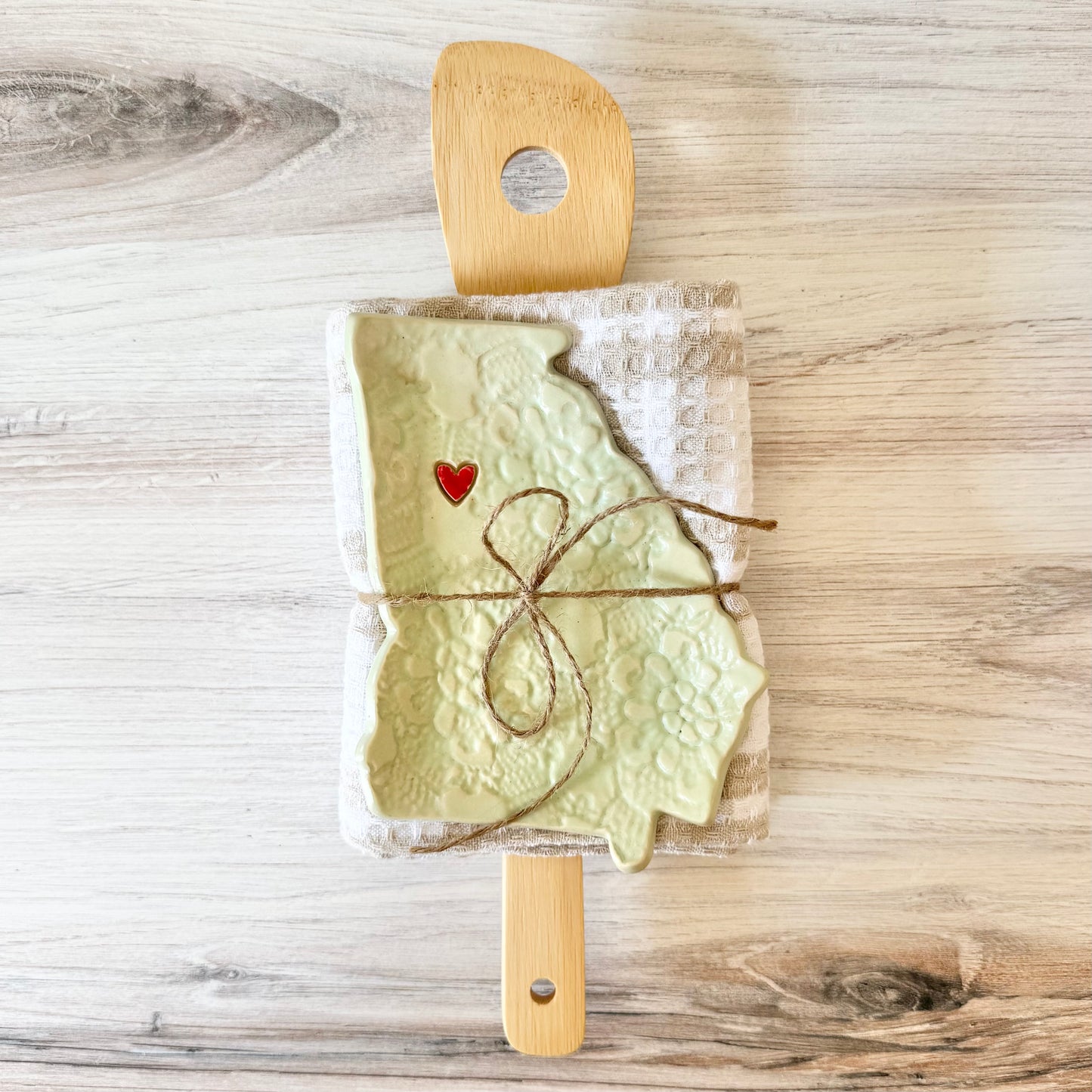GA w/a heart spoon rest bundle, mint green