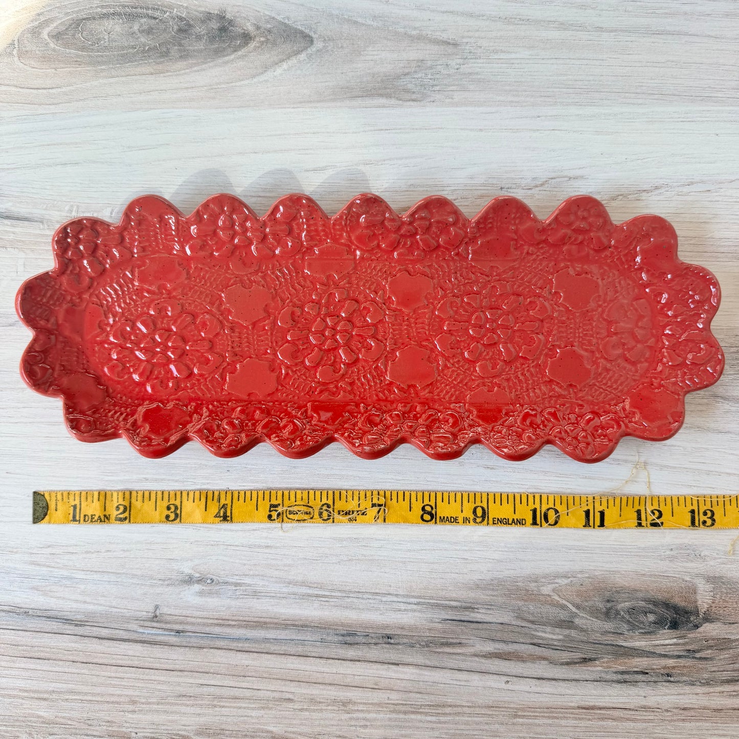 Oblong scalloped platter, red