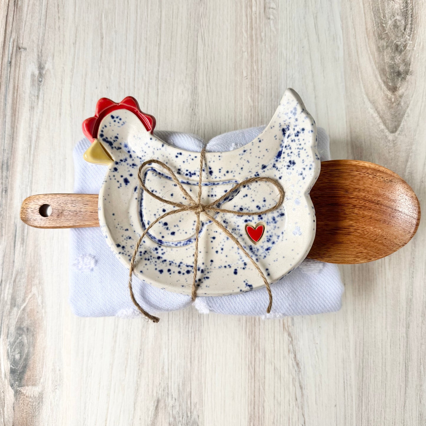 Chicken w/a heart spoon rest bundle, blue splatterware