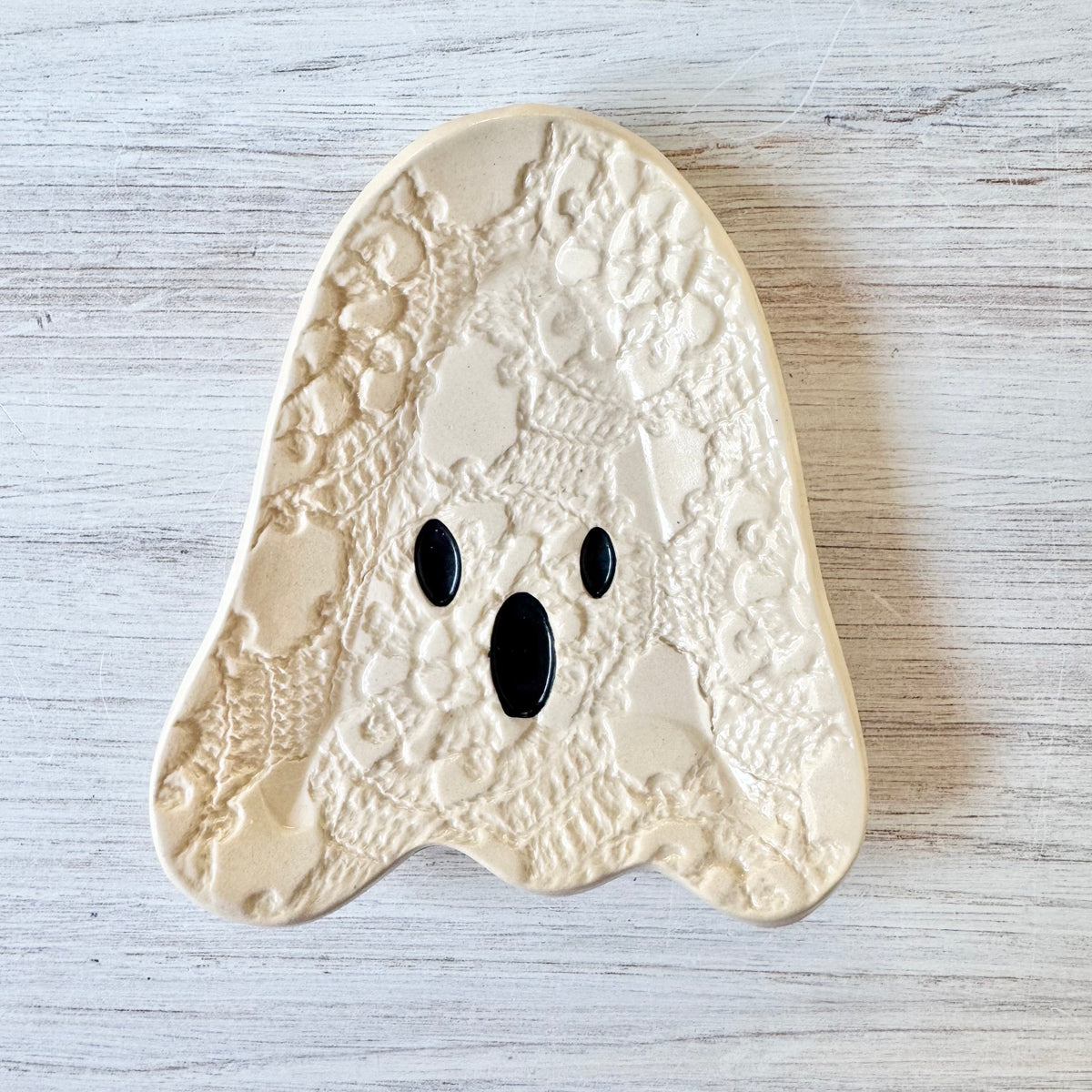 Ghost spoon rest